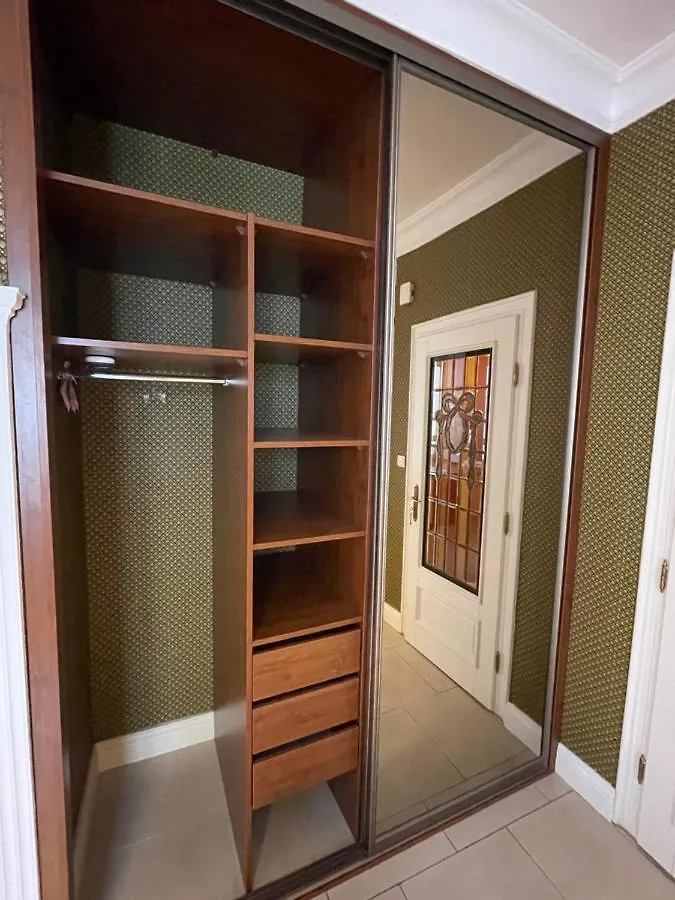 Poznanska Street Apartment Warszawa Polen